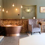 Simonstone Hall Hotell 4*
