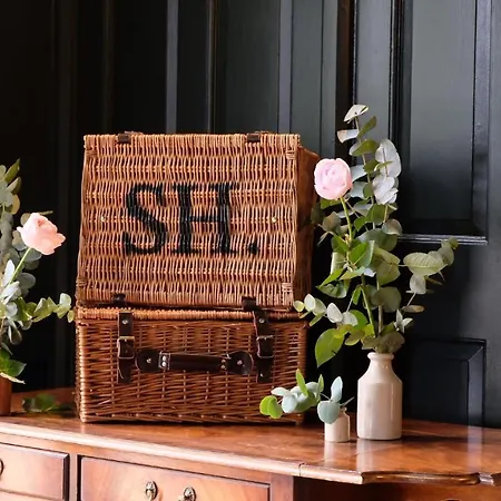 Simonstone Hall Hotel 4*