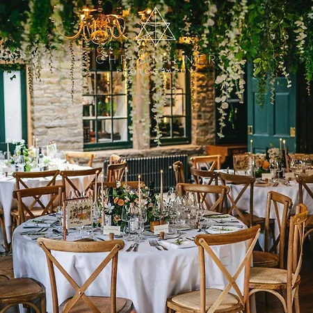 Simonstone Hall 4*