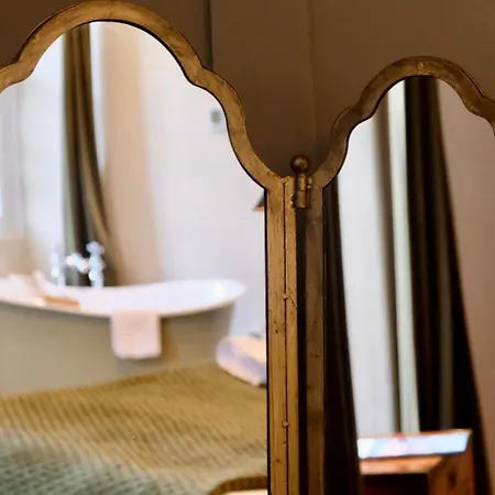 Simonstone Hall 4* 호스