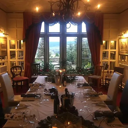 Simonstone Hall 4* 호스